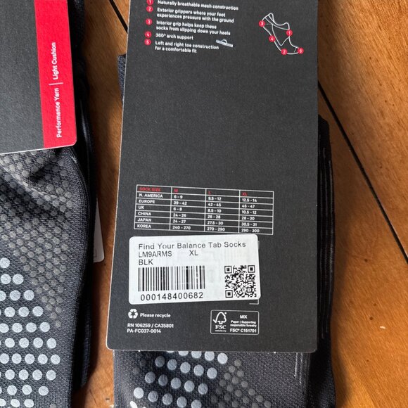 Lululemon Men's Find Your Balance Studio Tab Socks (2 pairs) Size XL NWT - Picture 2 of 3